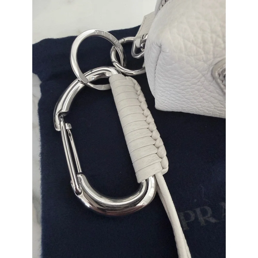 Prada 2TL547 Vitello Daino Leather Pouch Keychain Talco White‎ Carabiner Clip